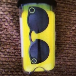 Meet your Posher, Warren